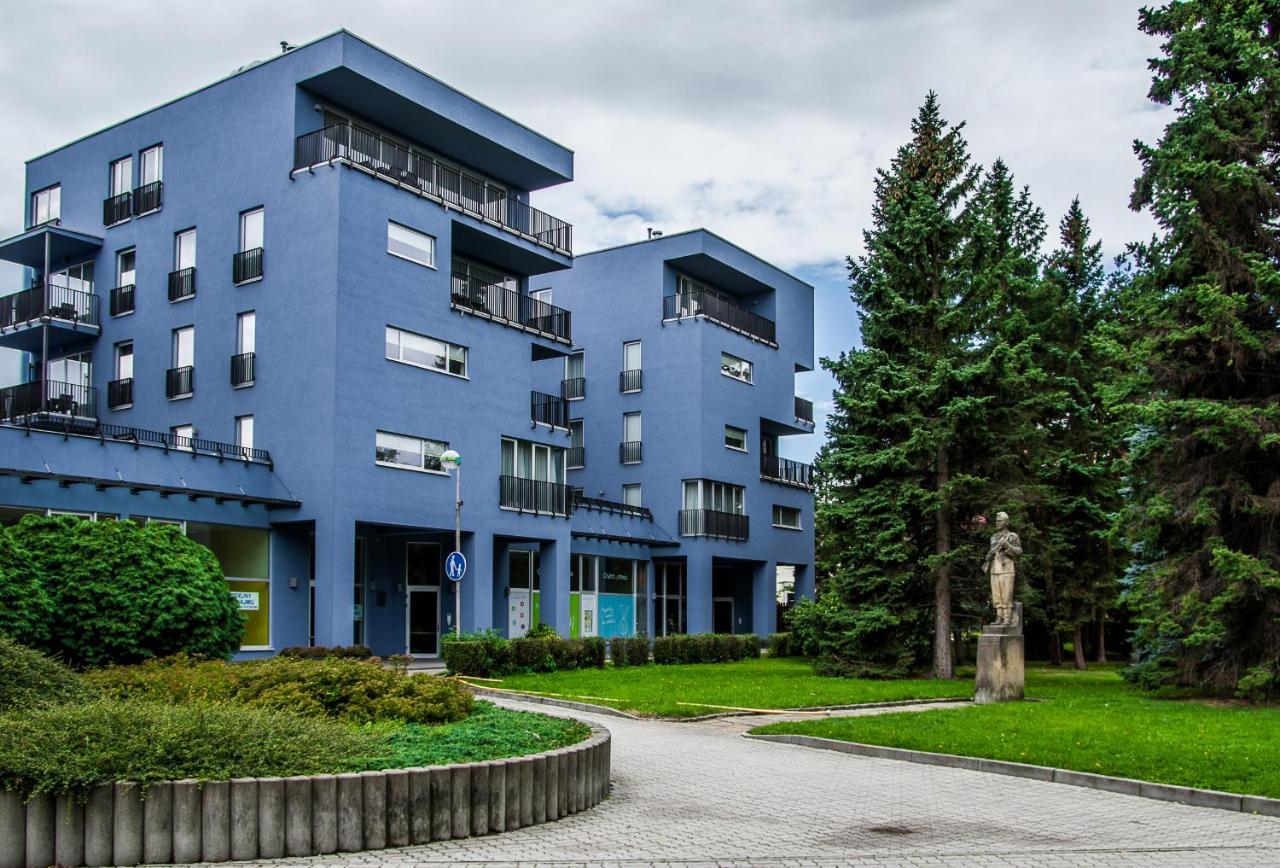 Hotel 99 Chomutov Exteriör bild
